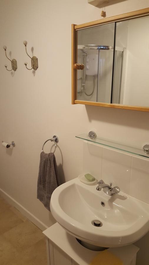 Katrinas Apartment By Treetop Property Cirencester Exteriör bild
